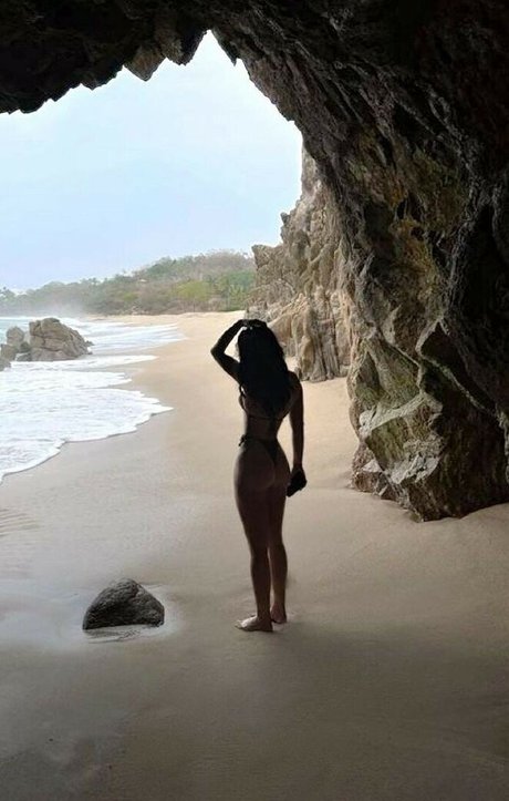 big tits midget onlyfans pornographic pic