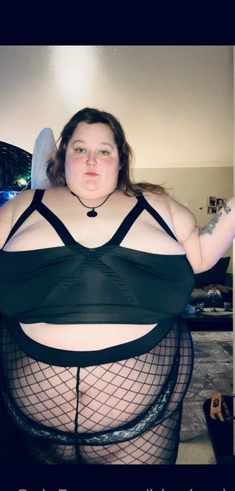 asian bbw onlyfans sexy image