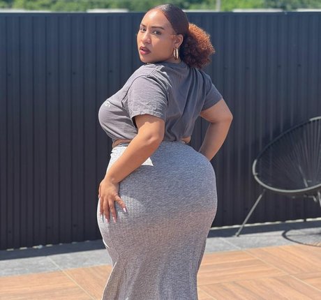 milf yoga onlyfans art porn picture