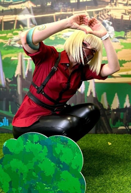 Ari anna13_ beautiful actress pic