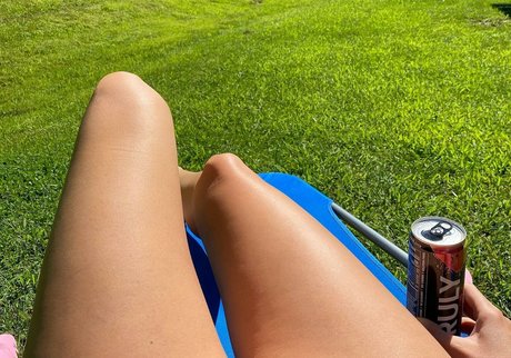 HealthyHappyFitandProud pornstar nude gallery