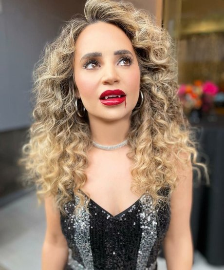 Rosanna Pansino Profile pic