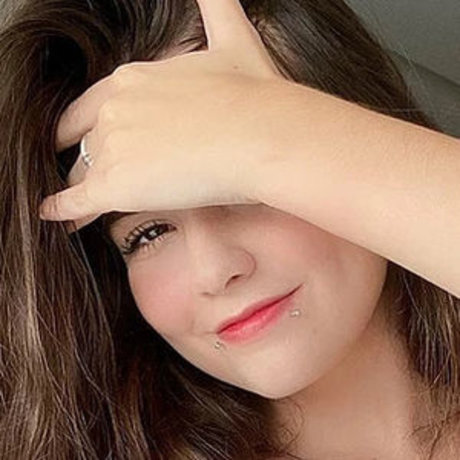 Diretora Muniz art actress pics