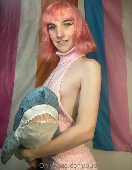 Bubblepinkelle beautiful pornstar picture