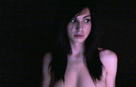 Kalindra Chan sex actress pic