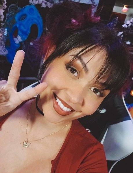 mature asian onlyfans porno photo