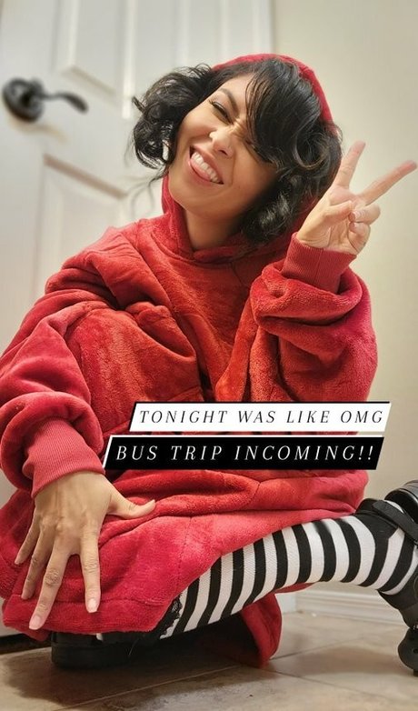 Pinksaltmoon porn actress pictures