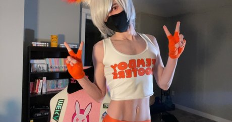 Catboiaoi model sexy pics