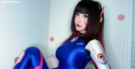 MissWarmJ model exclusive pic