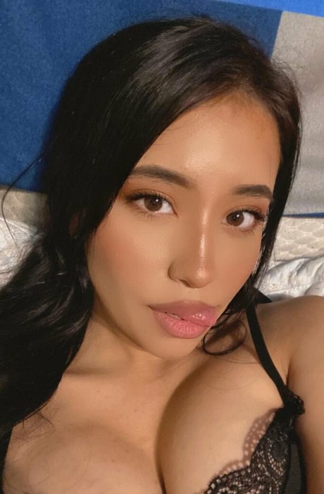 Agnes Inezz model pretty pictures