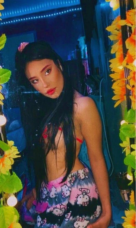 Agnes Inezz model free photo