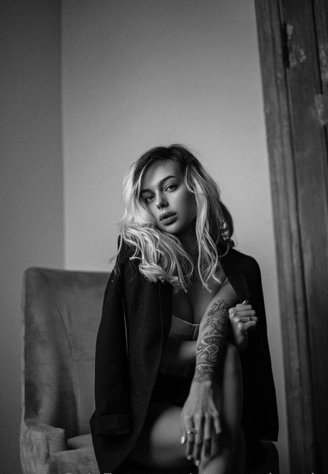 alexaandra vip star adult galleries