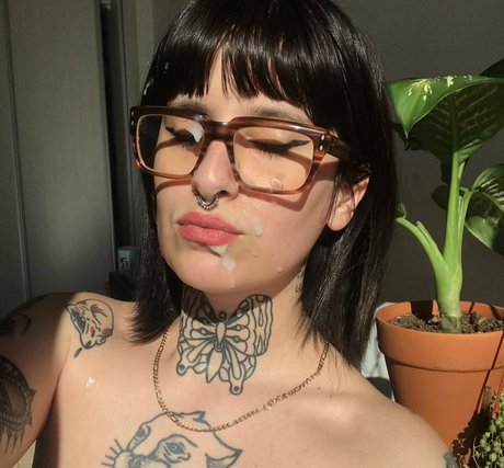 Macarena Acuarela model adult pictures