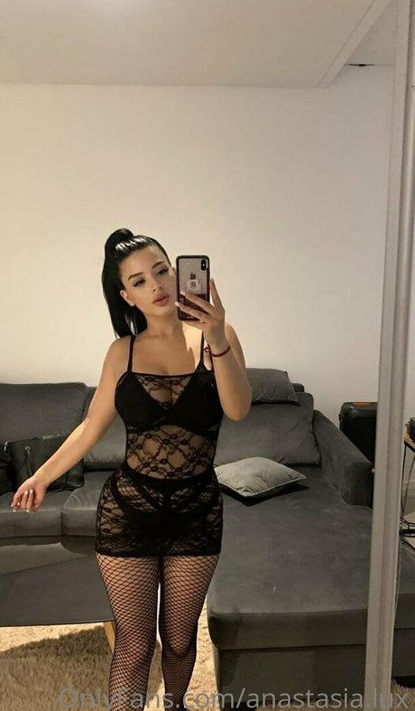 Anastasia lux star hot archive