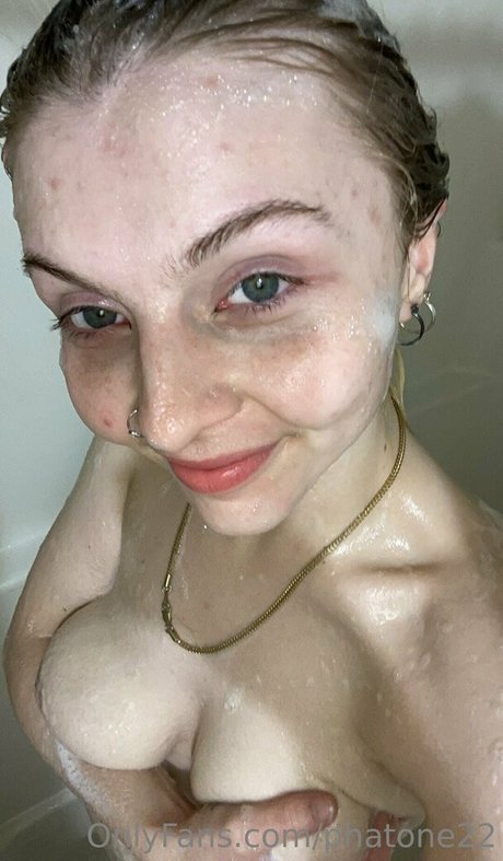 phatone22 adult model galleries