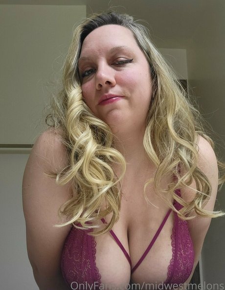 midwestmelons erotic star photo