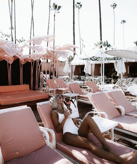 Lauren Bullen high quality model gallery