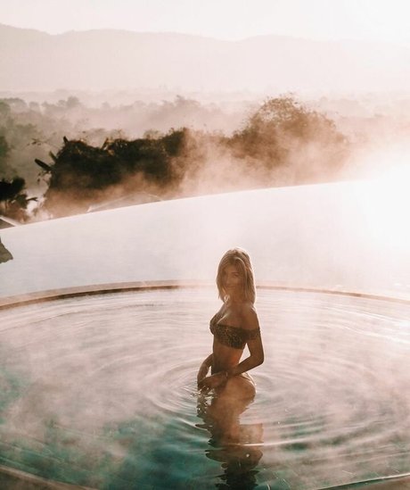 Lauren Bullen star best archive