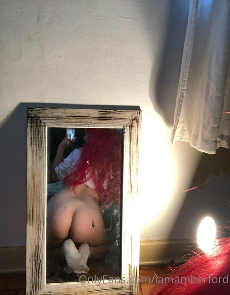 Amber Ford hd actress img