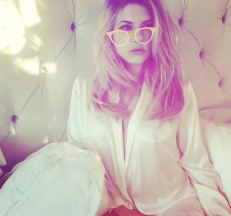 Katheryn Winnick xxx model picture