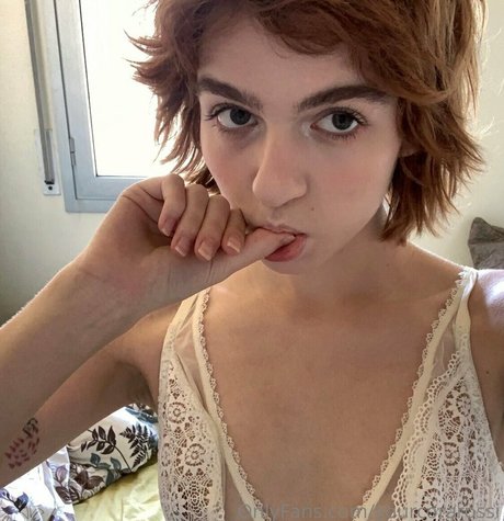 YourCoraRossi beautiful pornstar image