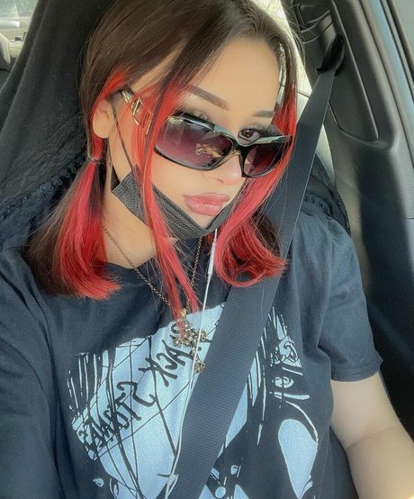 Chxrrychick star picture