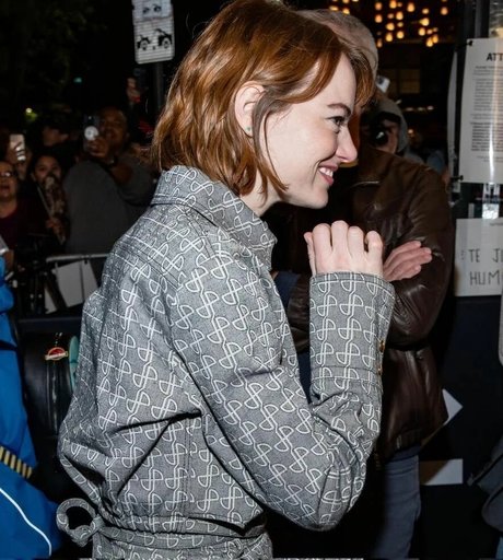 Emma Stone hot actress photo