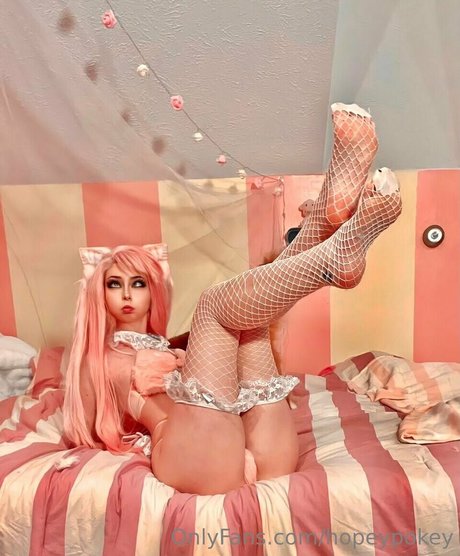 Hopeyhazbin erotic pornstar pic