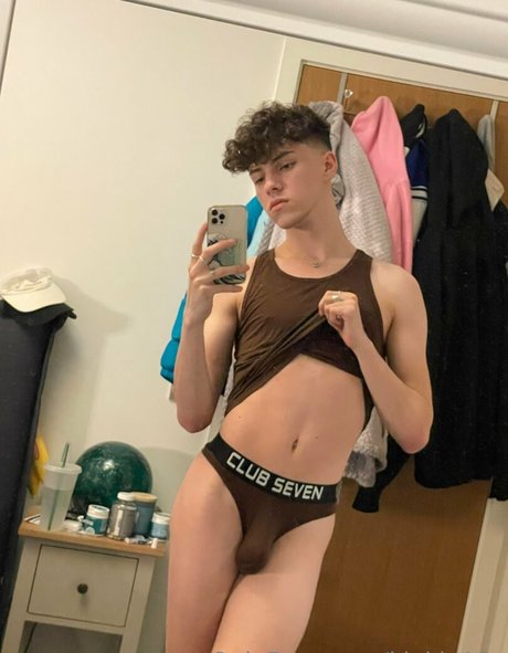 kiekie18x sex actress photo