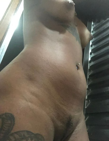 Medusa bad hot model photo