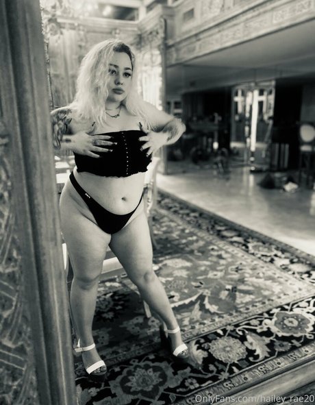 hailey rae20 hd model photo