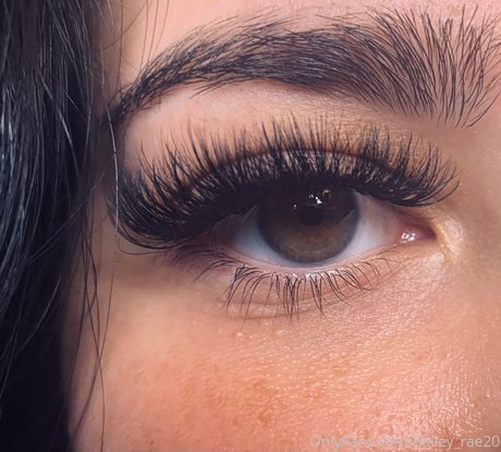 hailey rae20 top star img