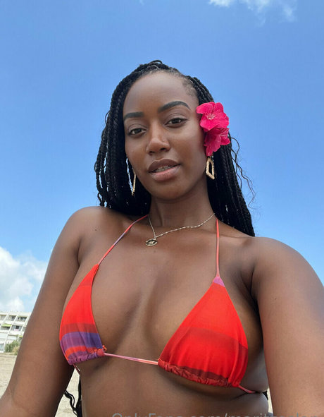 Maritzaslan pornographic star pics