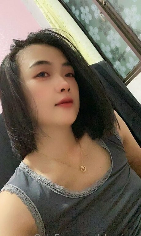 curvy girls onlyfans porn photos