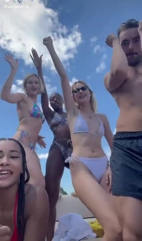 Angele Van Laeken perfect star archive