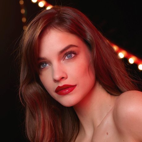 Barbara Palvin beautiful pornstar photos