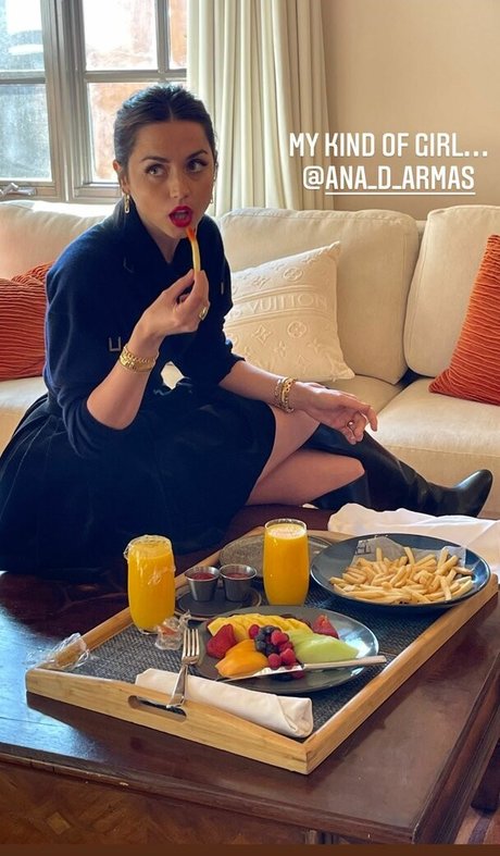 playmate onlyfans sexy photos