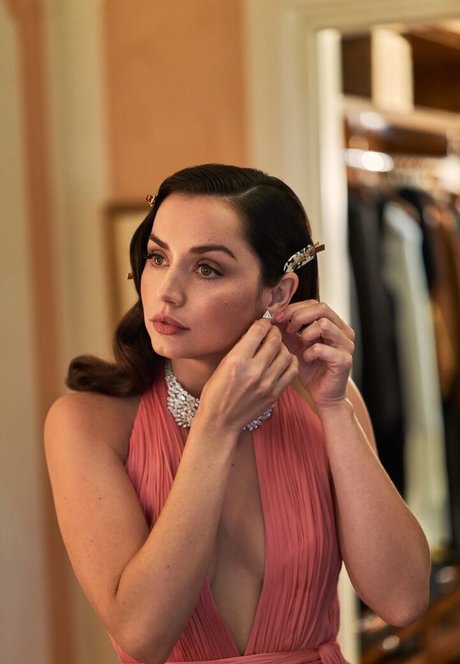 chubby redhead onlyfans sexy naked photos