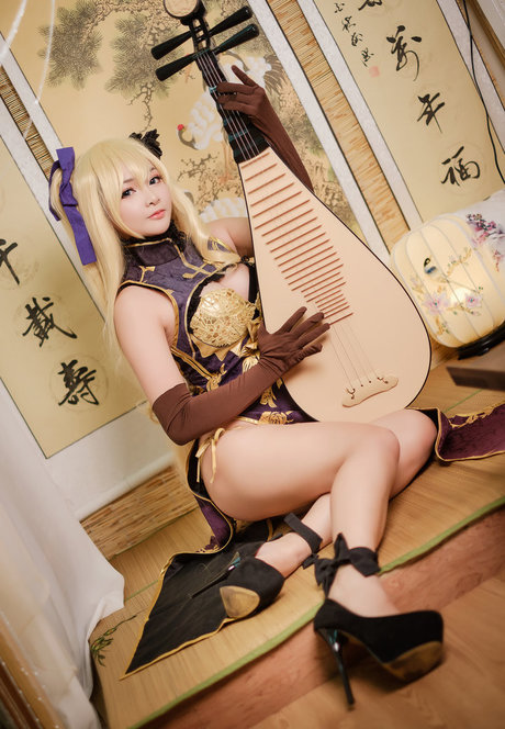 MiMi Chan pornstar exclusive photo