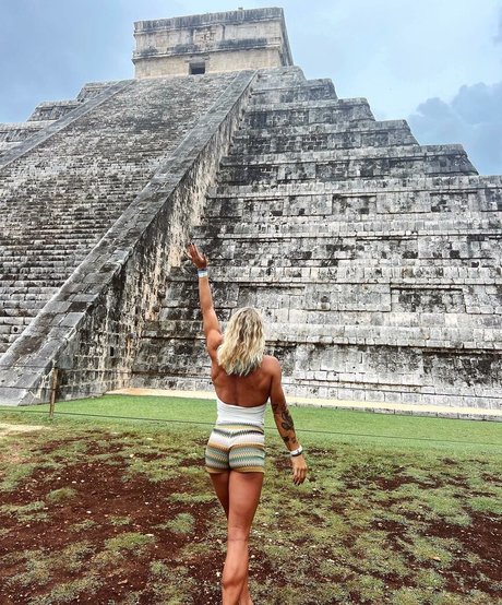 Sol Ruca pornstar naked galleries