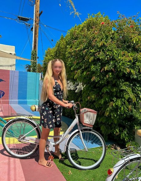 MissBlondeBunny pornstar hot pic