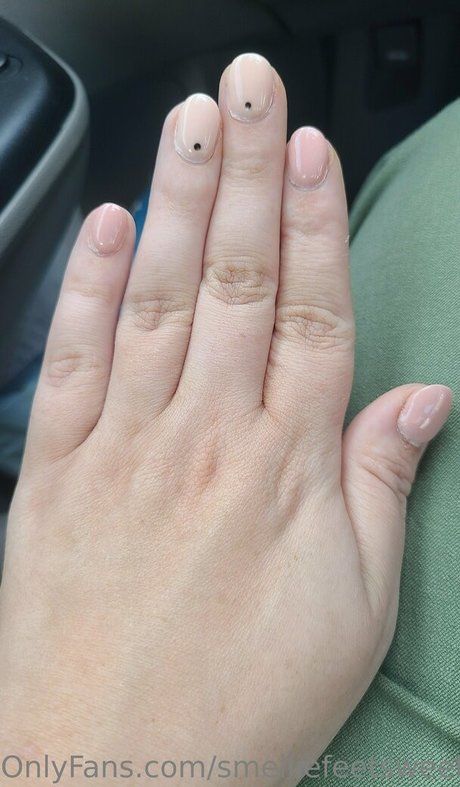 smelliefeetsweetie pornstar nude gallery