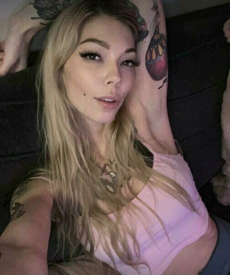 kayleefree beautiful pornstar image