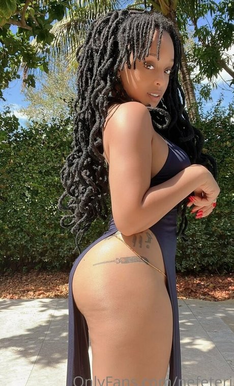 Nerissa Nefeteri adult model pic