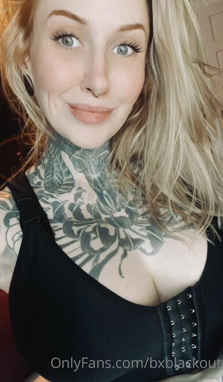 bxblackout xxx pornstar image