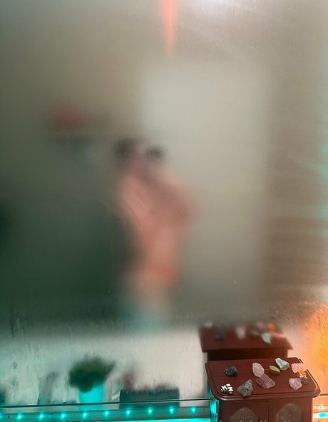 yourbigtiddiedlamb model hot archive