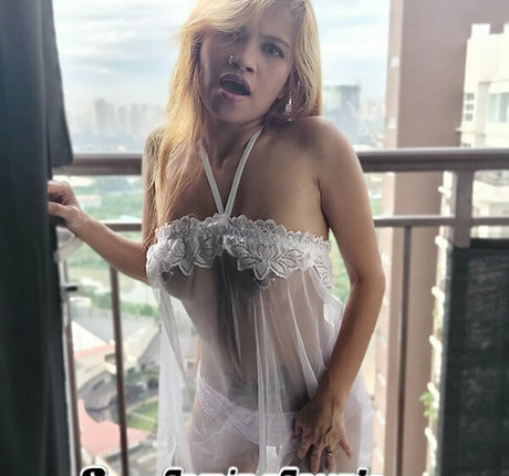 sexygamingcouple pornstar exclusive pictures