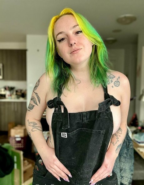 melthewhalefree naked pornstar pic