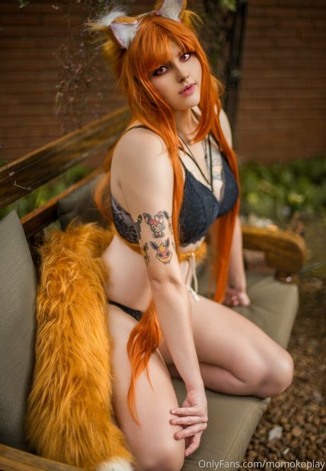 Momokoplay model free img