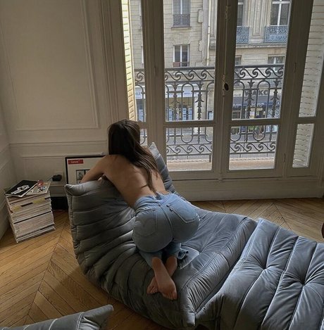 Alizee Gamberini model pretty gallery